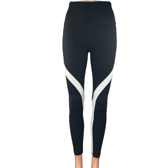 Athleta Salutation Stash Pocket 7/8 Tight Black Colorblock Leggings Pants XXS - Picture 1 of 5